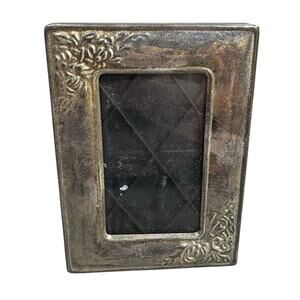VINTAGE Picture Photo Frame ~ 2x3” Silver Plated? Ornate Standing Decor